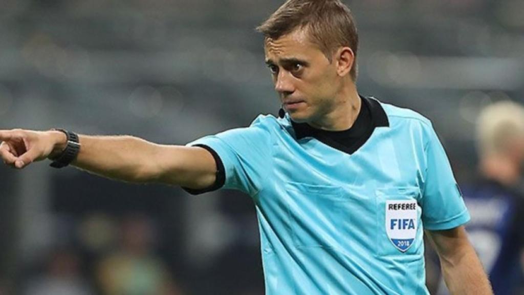 Clément Turpin, árbitro francés