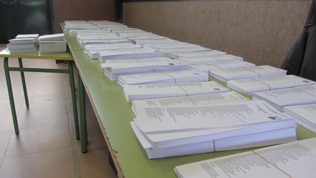 Imagen de archivo de unas papeletas en unas elecciones