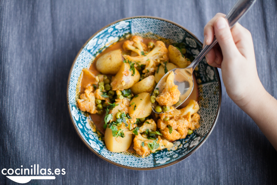 Emplatado del curry vegetariano