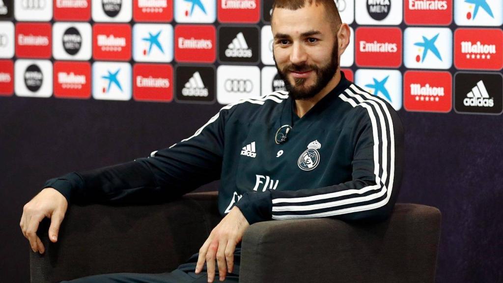 Karim Benzema atiende a los medios
