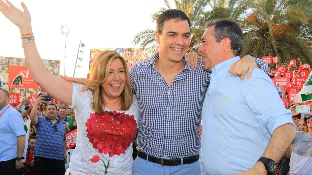 Susana Díaz, Pedro Sánchez y Juan Espadas en un acto conjunto.