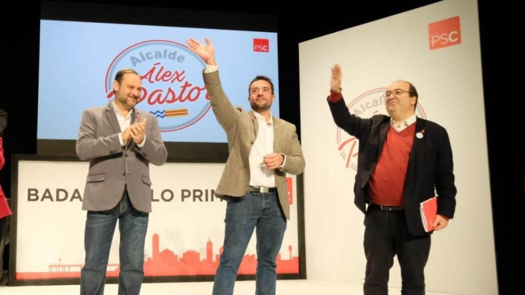 José Luis Ábalos y Miquel Iceta junto al aocialista Álex Pastor en Badalona