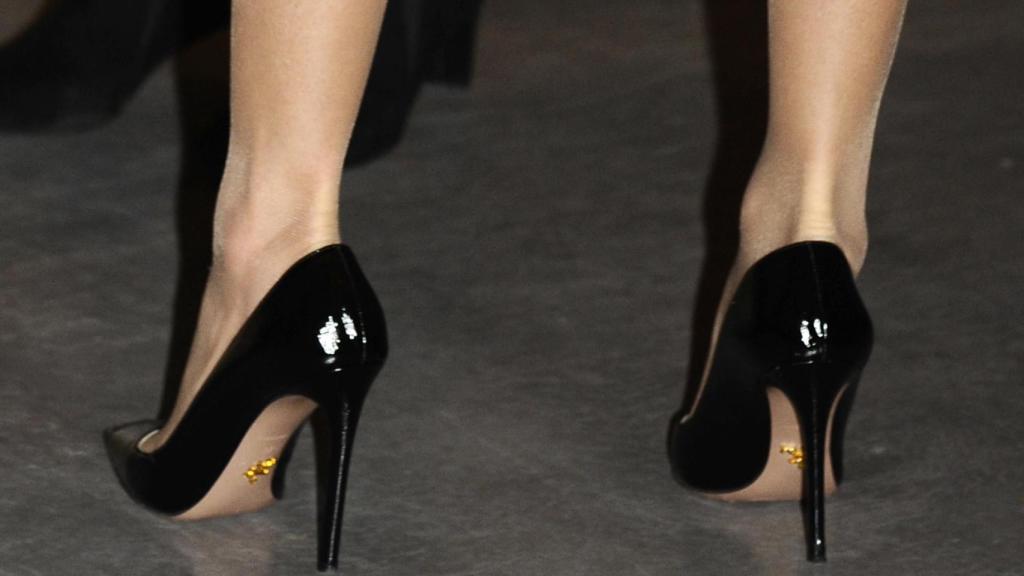 Letizia con zapatos de Prada.