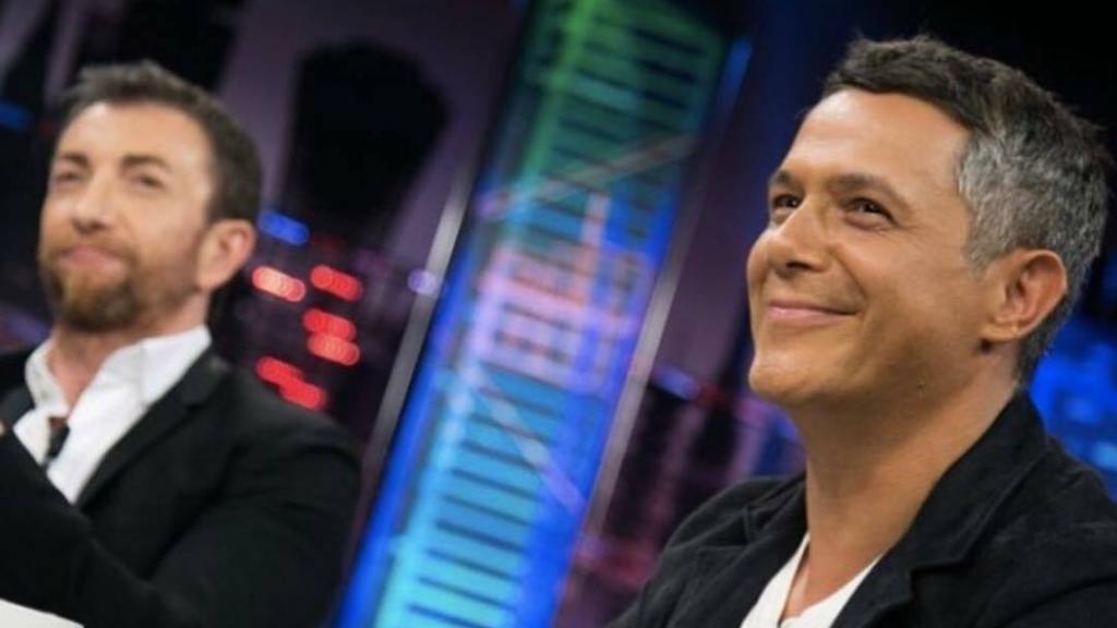 Pablo Motos y Alejandro Sanz en 'El Hormiguero'.