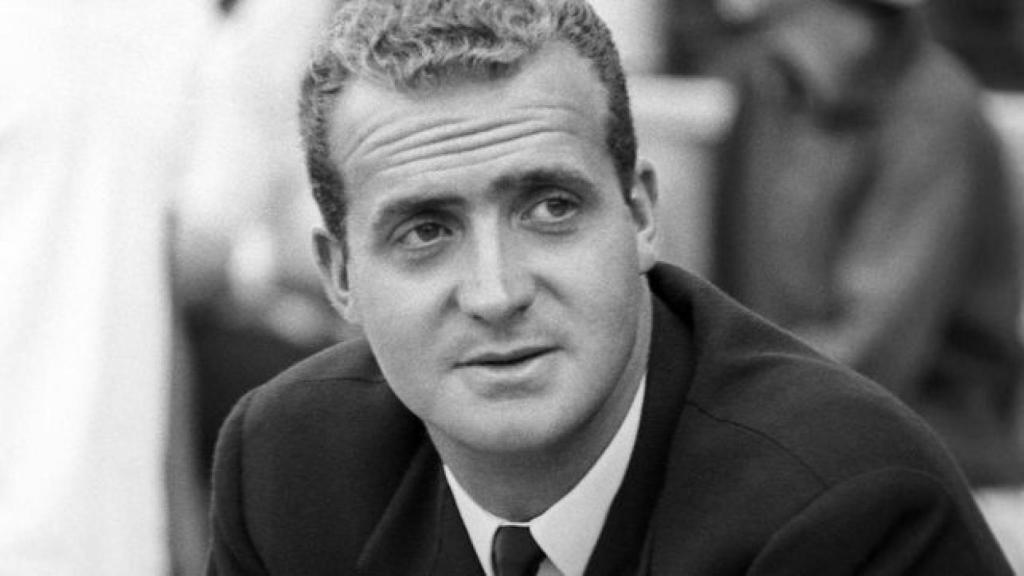 El rey Juan Carlos era un soltero codiciado, atractivo y buen bailarín