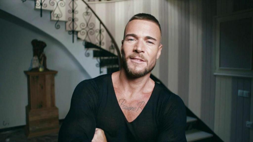 Tony Espina en una imagen promocional de Telecinco.