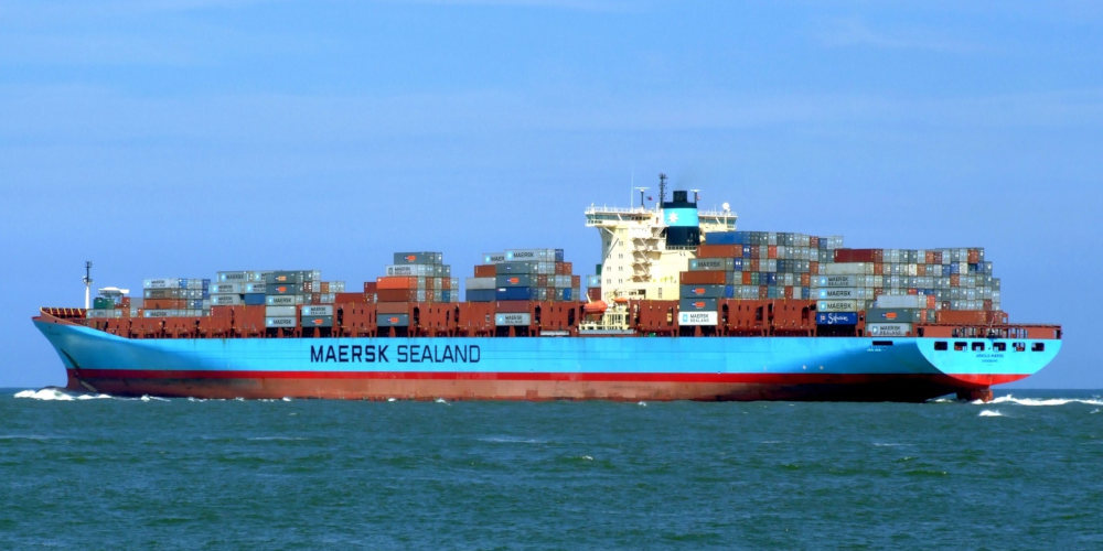 maersk barco buque carga 1