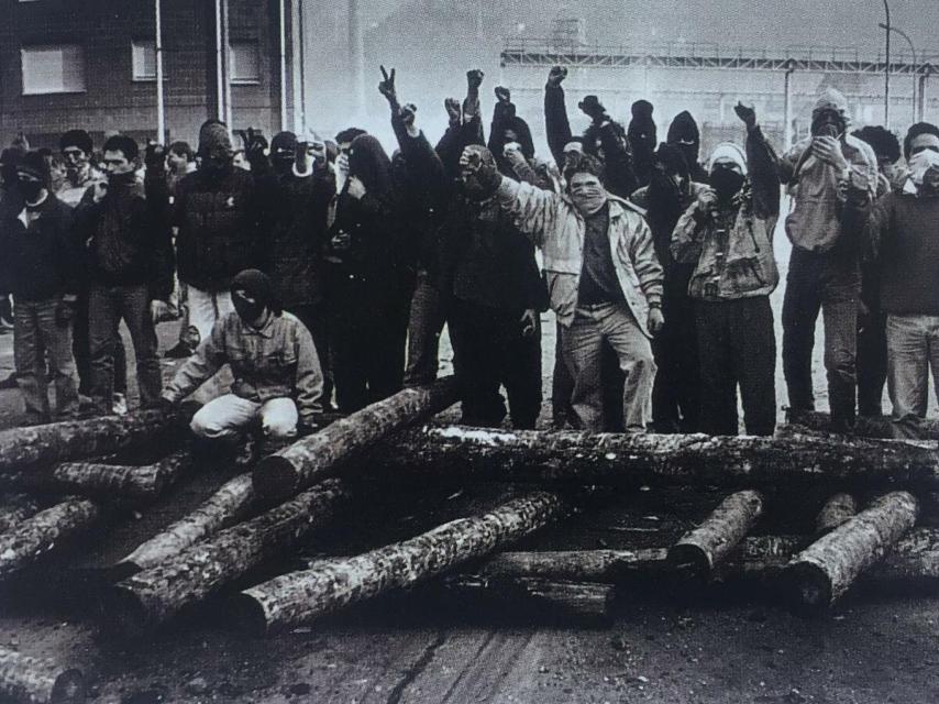 La lucha minera tuvo episodios de enfrentamientos en barricadas contra la policía