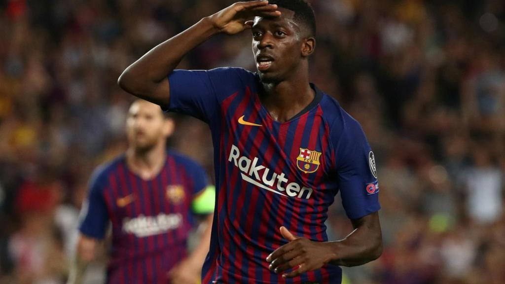 Dembélé y Messi tras un gol