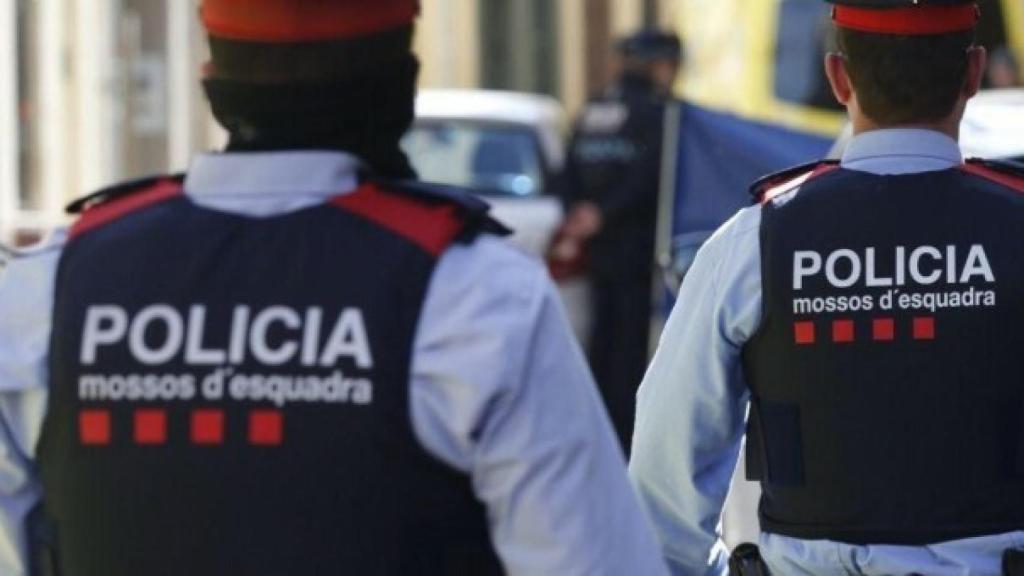 Agentes de los Mossos d'Esquadra