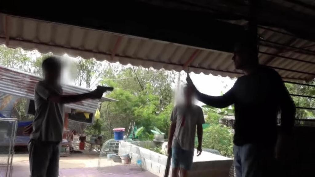 Frank Cuesta, a punto de ser asesinado por un traficante de animales