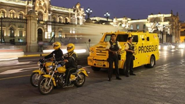 Un vehículo blindado de Prosegur Cash.