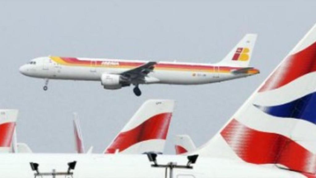 Las acciones de Flybe se disparan un 40% tras la noticias de que IAG entra en la carrera de compra