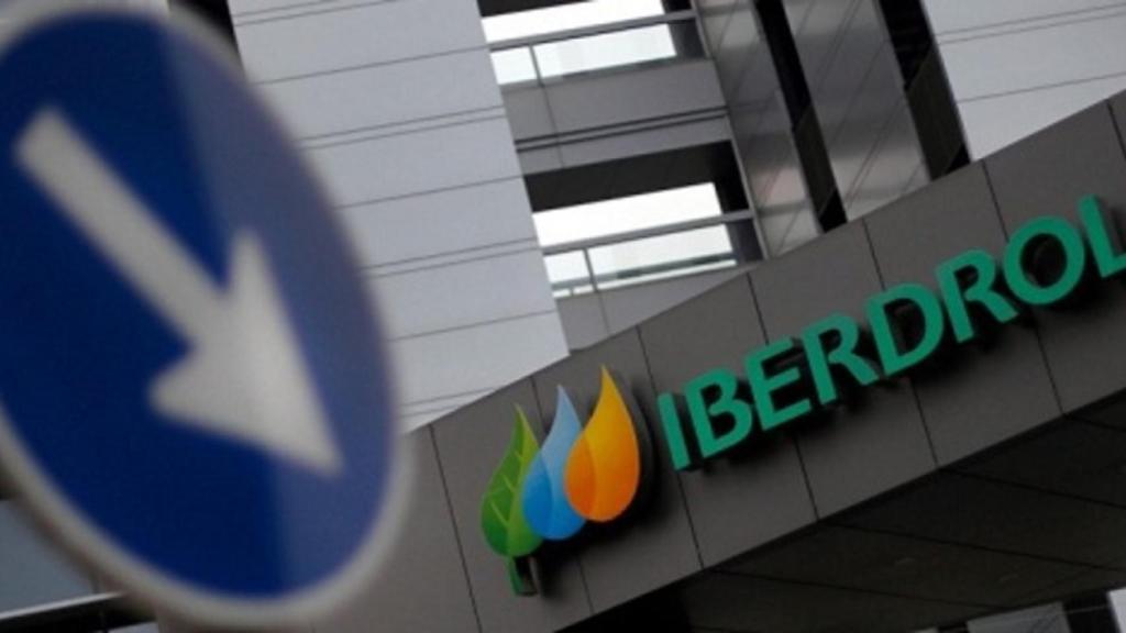 Iberdrola cierra la venta de su planta termosolar de Puertollano a Ence por 181 millones
