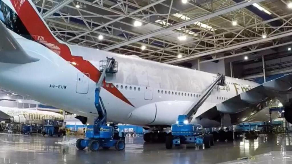 En nuevo avión de Fly Emirates personalizado con los jugadores del Real Madrid