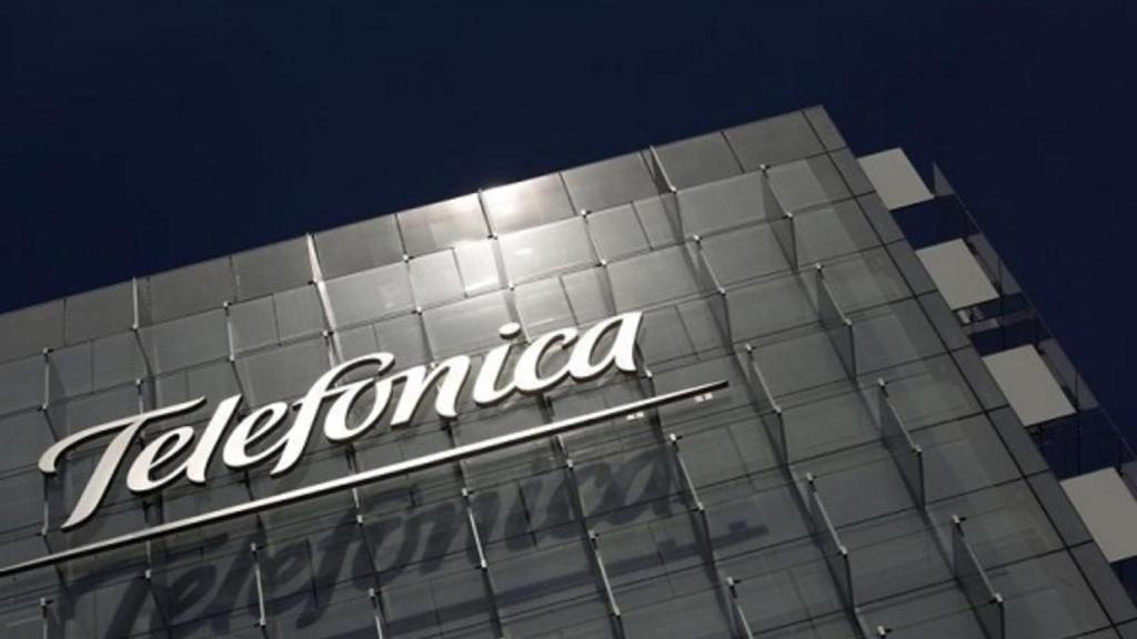 Edificio corporativo de Telefónica, en su sede central de Madrid.