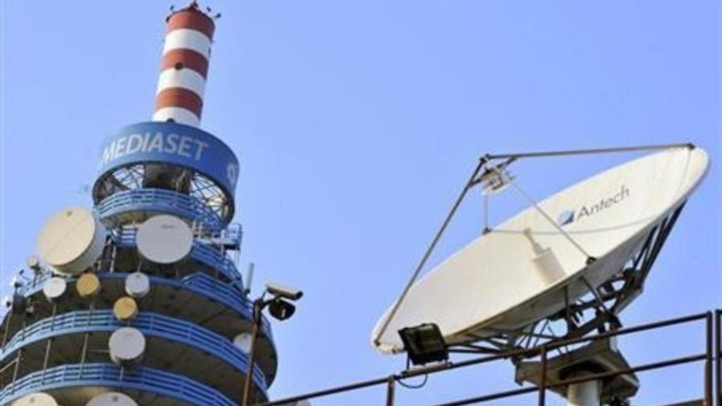 Mediaset insiste en las caídas y vuelve a poner en riesgo los 6 euros