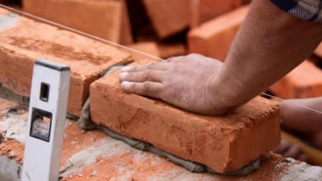 Una de cada cuatro empresas que se crean pertenecen al ladrillo