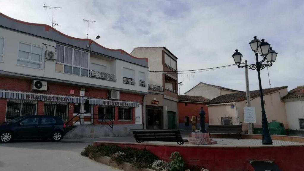 Plaza de Villabuena del Puente, municipio donde veraneaba Laura Luelmo