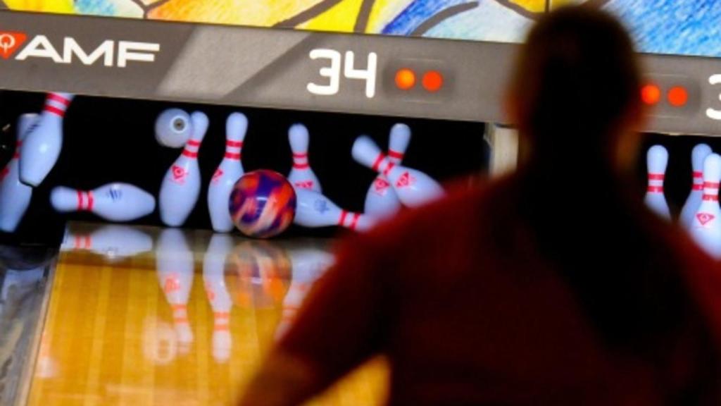 bolos_tiro_blanco_bolera