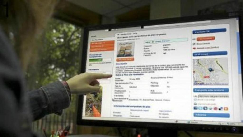 Las webs ofertan tres veces más apartamentos turísticos que pisos de alquiler en el centro de Madrid