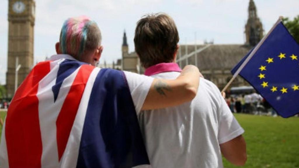 Menos de diez bancos de Reino Unido han pedido licencia a la UE