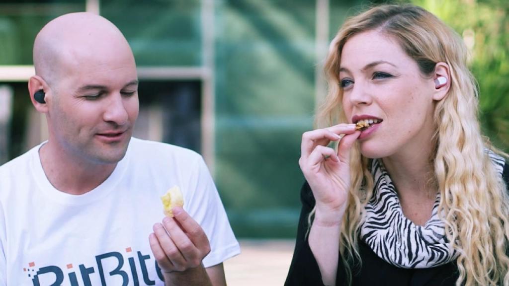 Con este ‘wearable’ podremos saber si comemos demasiado deprisa, ya que mide la velocidad a la que masticamos.