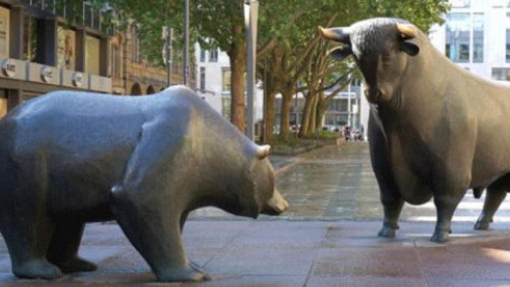 Largos en Iberdrola y cortos en Red Eléctrica: energía ganadora para el ecuador de marzo