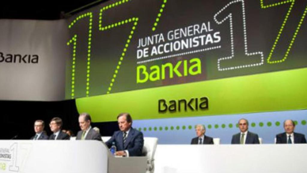 junta-bankia-panoramica-585-240317