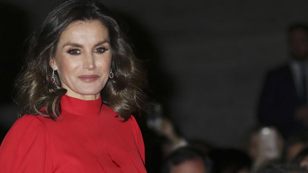 Detalle de las joyas de la reina.