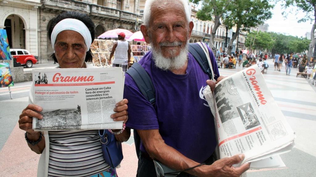 Alcides Pérez Segura y Dolores Hernández Zaldívar.