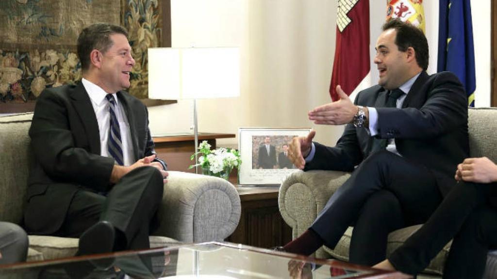 Page y Núñez durante su encuentro. Foto: Óscar Huertas