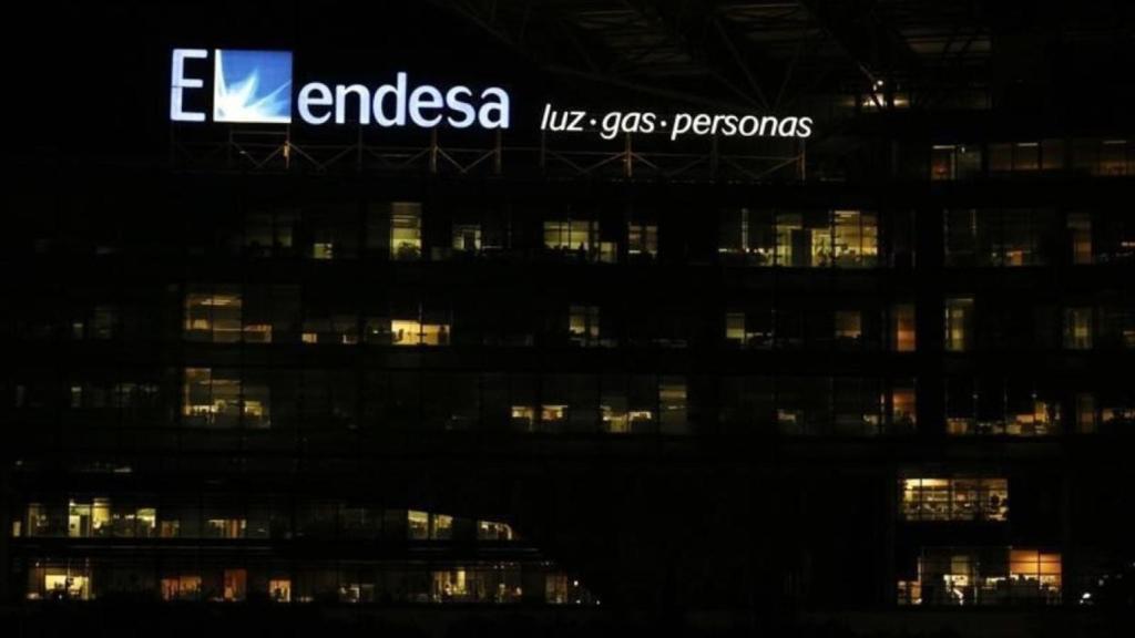 La CNMC multa a Endesa.
