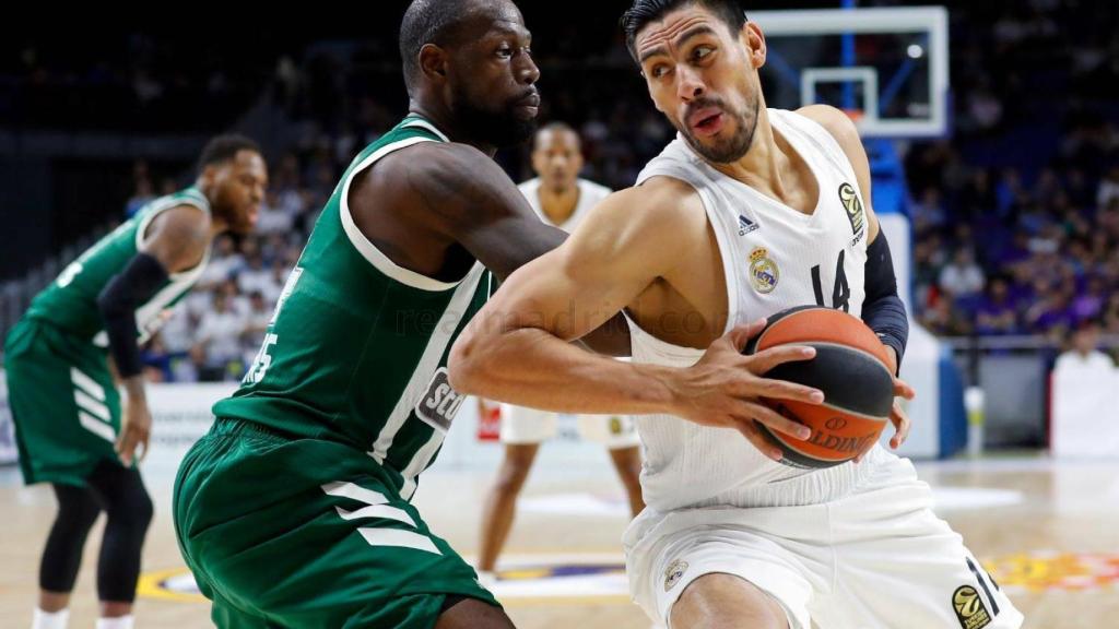 Gustavo Ayón postea sobre la defensa de Gist