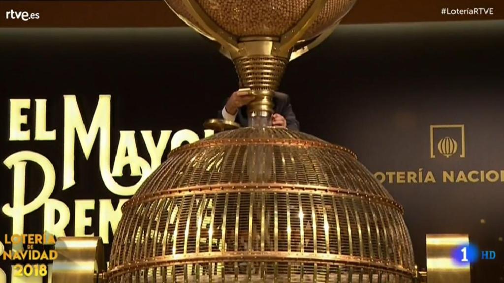 Ya se han introducido todos los premios en el bombo