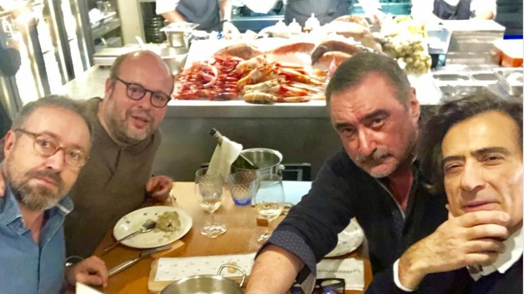 El periodista Carlos Herrera junto a Juan Carlos Girauta, Arcadi Espada y Salvador Sostres.