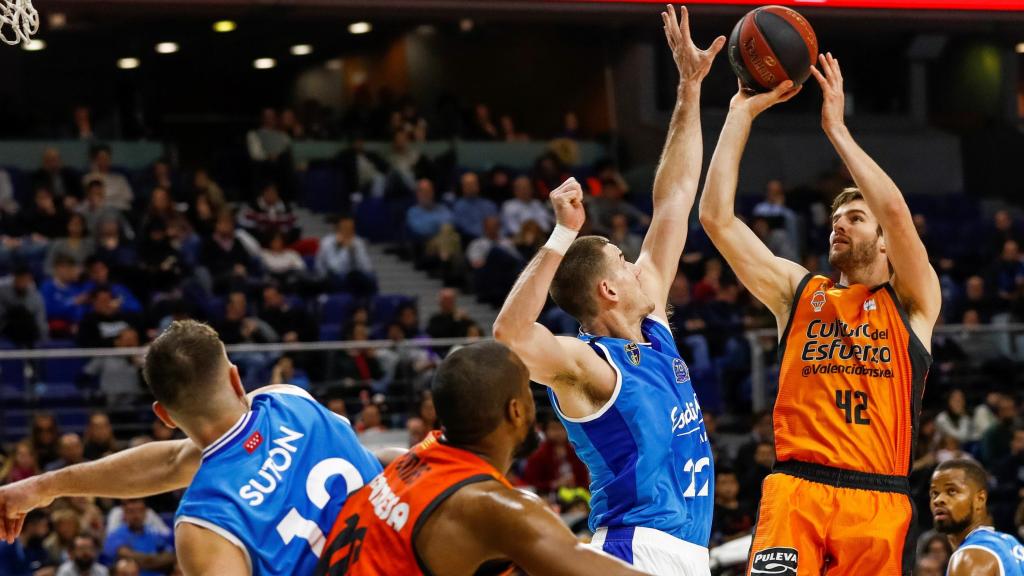 Movistar Estudiantes vs Valencia Basket Club