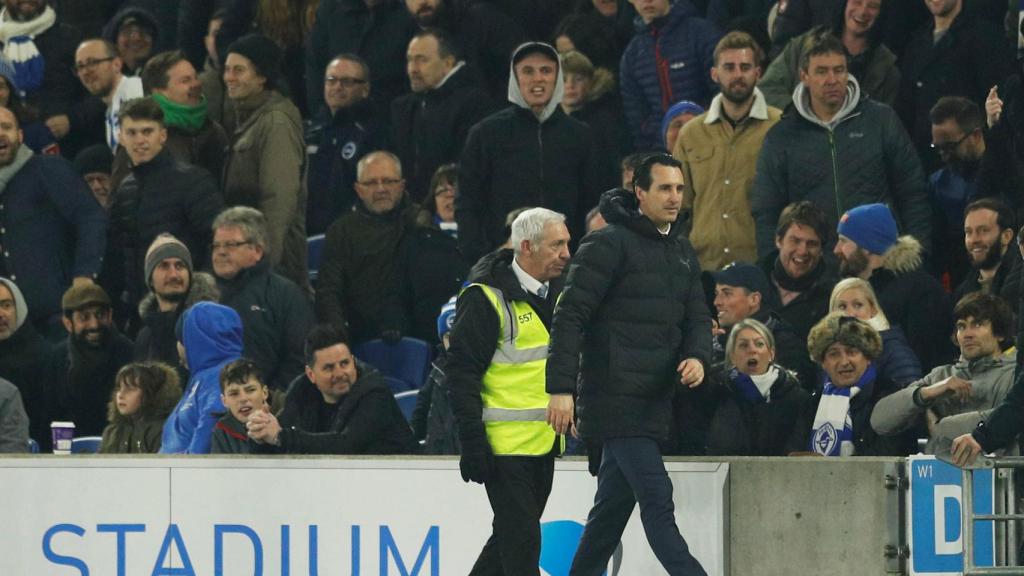 Emery después de pedir perdón por el botellazo