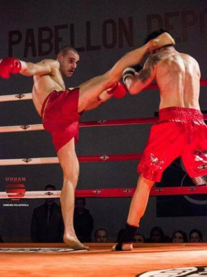 'El nene' ejecutando uno de sus ataques durante un combate reciente.
