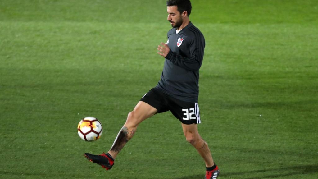 Scocco durante el calentamiento en el Mundial de Clubes