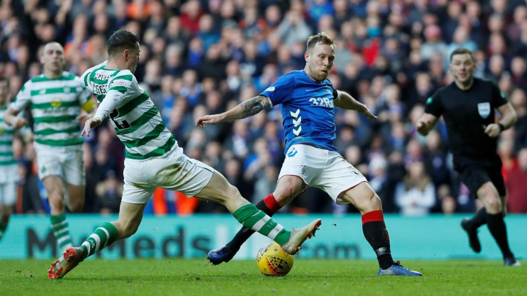 Momento del encuentro entre Rangers y Celtic