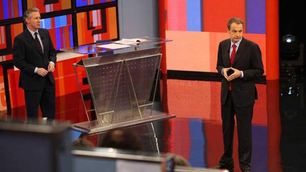 'Tengo una pregunta para usted'.