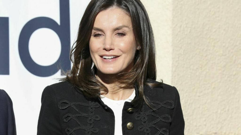 La reina Letizia en su reunión con la FAD.