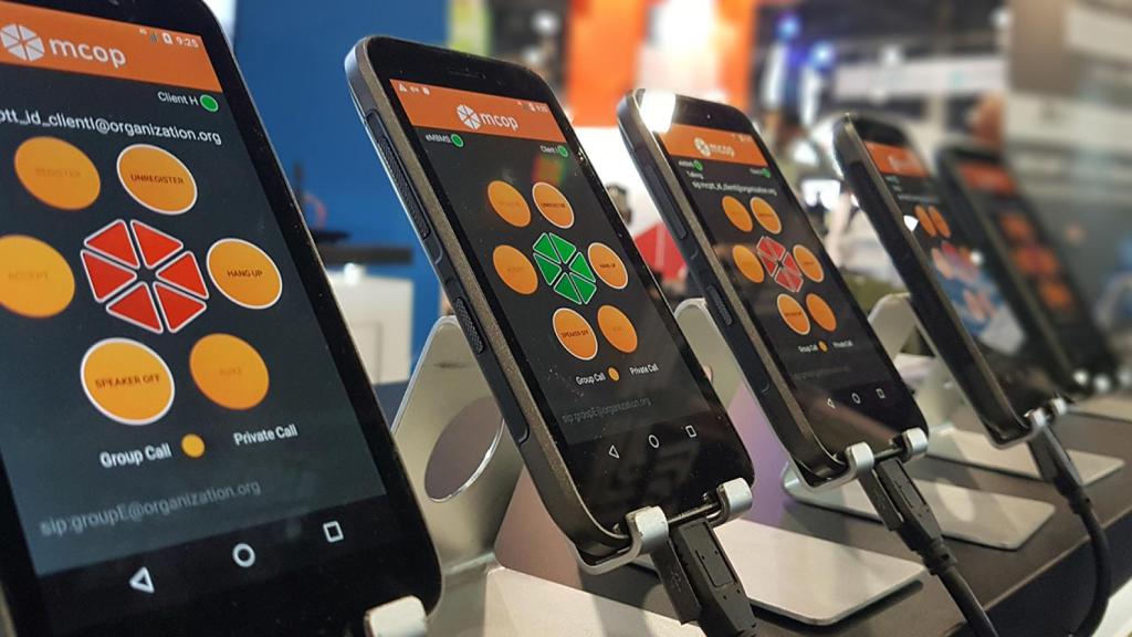 Los terminales presentados por el equipo de la UPV/EHU en el CES 2019.