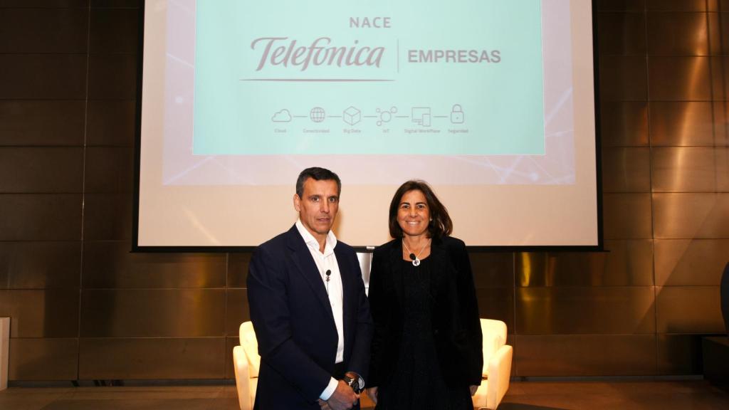 José Cerdán, CEO de Telefónica Business Solutions, y María Jesús Almazor, consejera delegada de Telefónica España.