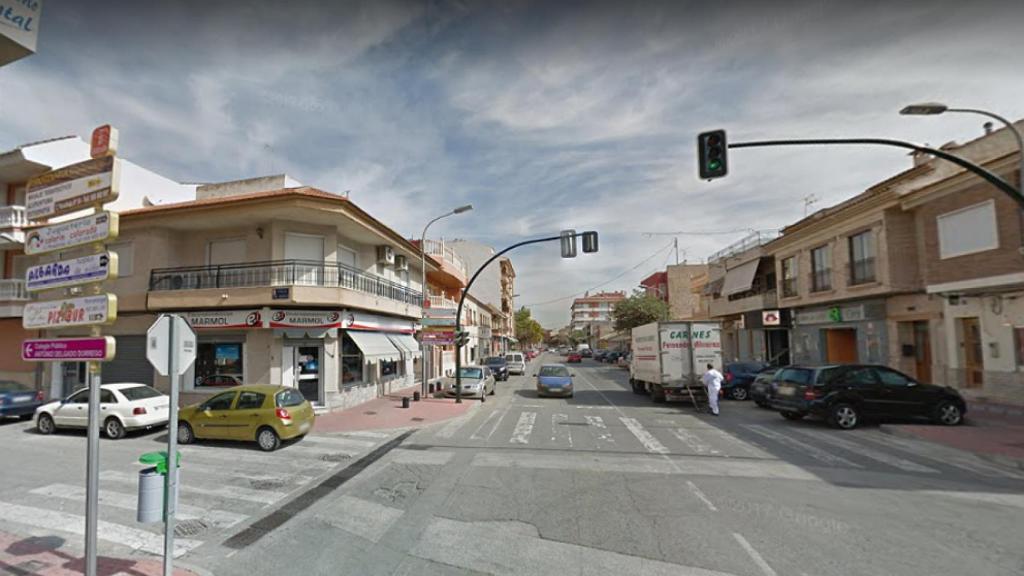 Calle mayor de la pedanía murciana de Sangonera la Verde.