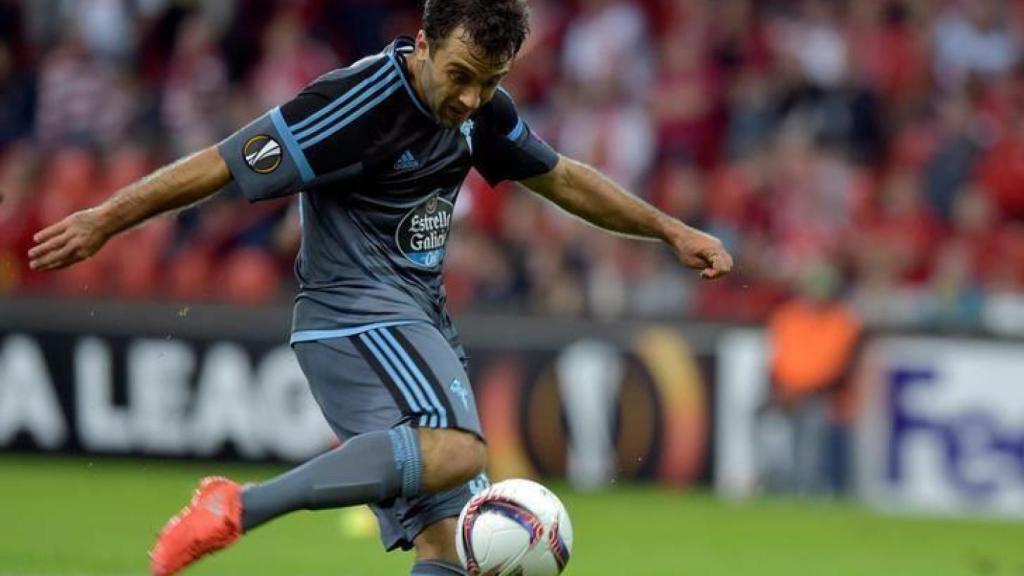 Giuseppe Rossi en un partido con el Celta