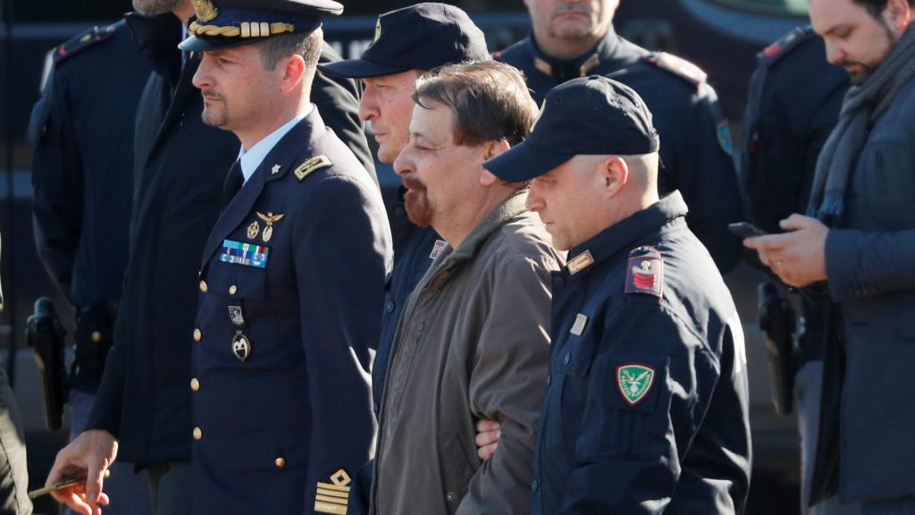 Este es Cesare Battisti, el terrorista italiano que Bolsonaro ha entregado a Salvini