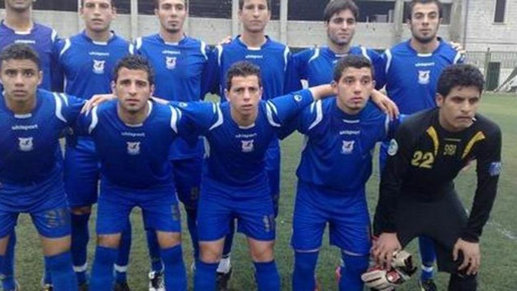 Alineación del Al Karamah. El portero es Abdel Al Sarut