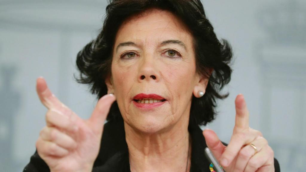 Isabel Celaá, portavoz del Gobierno, este viernes en Moncloa.